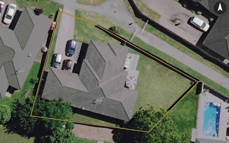 16 Cranmer Close