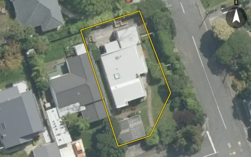 25 Homewood Crescent