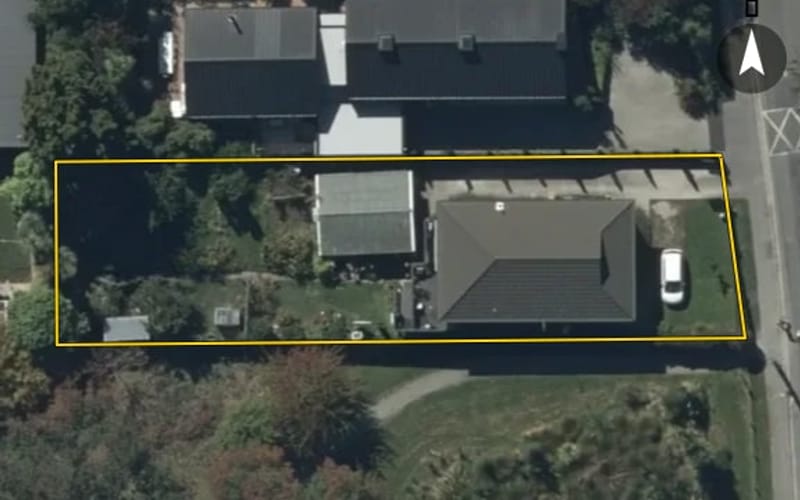 215 Eastern Terrace