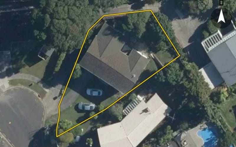 11 Hubert Henderson Place
