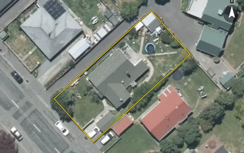 62 Middle Road