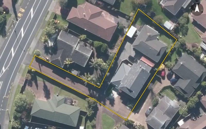 2/126 Botany Road