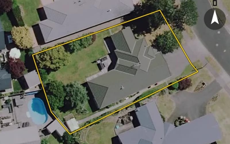 23 Cairns Crescent