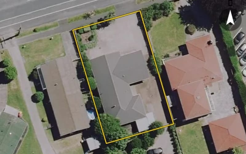 120 Comries Road