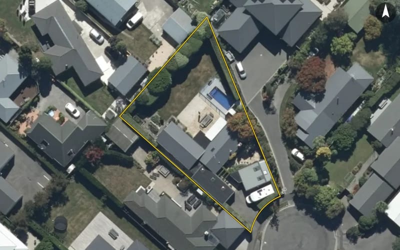 11 Braco Place