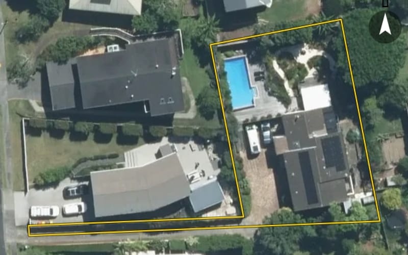 10 Asbury Crescent