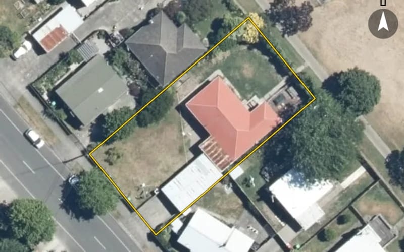 803 Oliphant Road