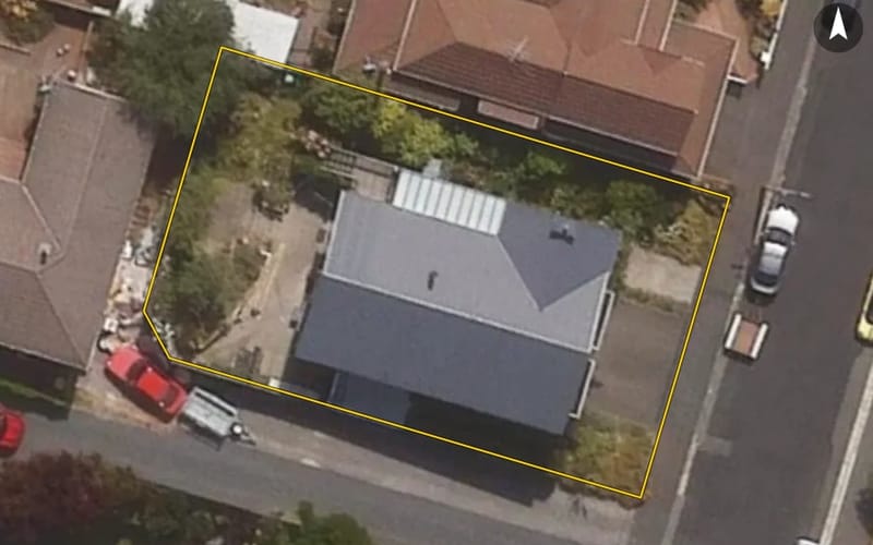 6 Bruce Street