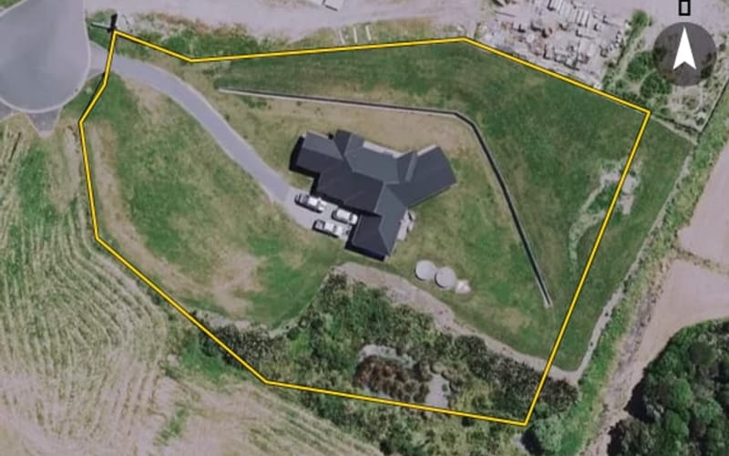 23 Piriti Lane