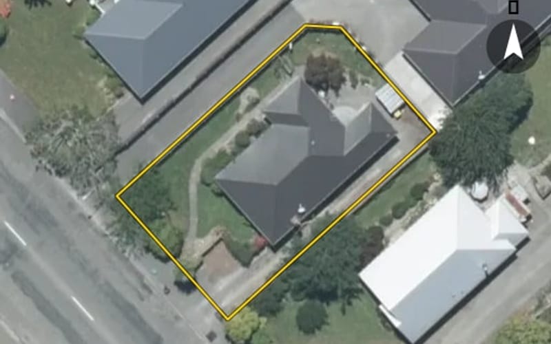 52 Middle Road