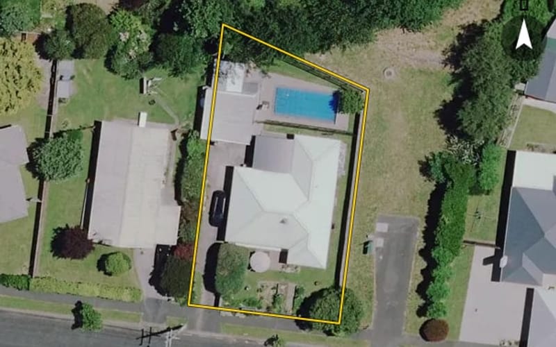 13 Barrie Crescent