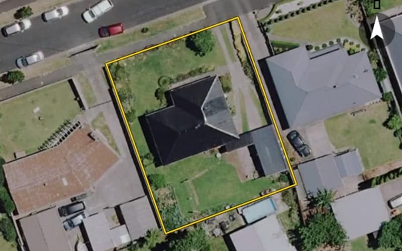 14 Springfield Crescent