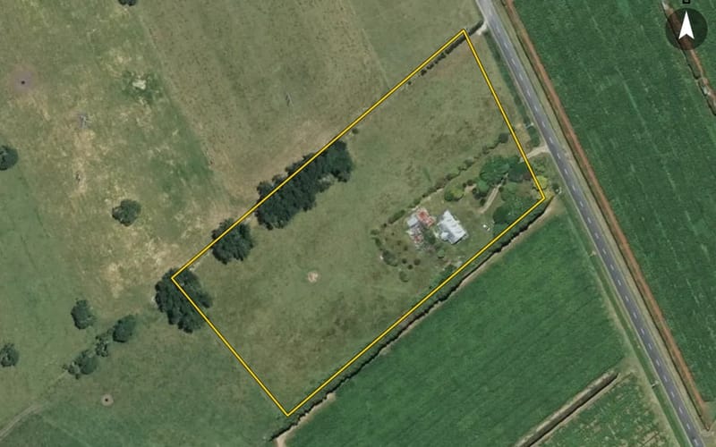87 Angle Road