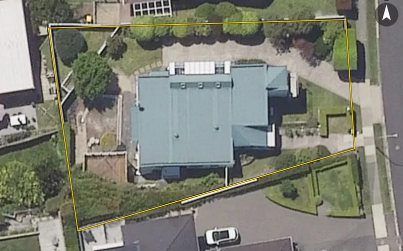 46 Woods Avenue
