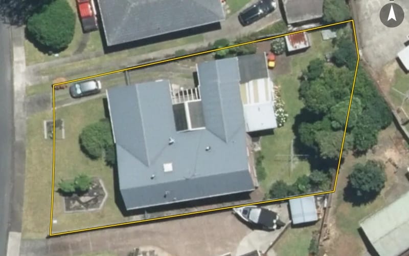 15 Lakeside Drive