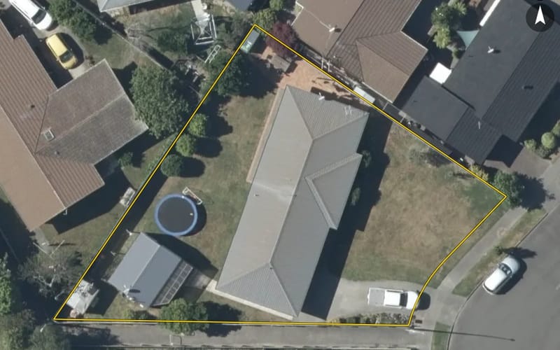 32 Roskilda Crescent