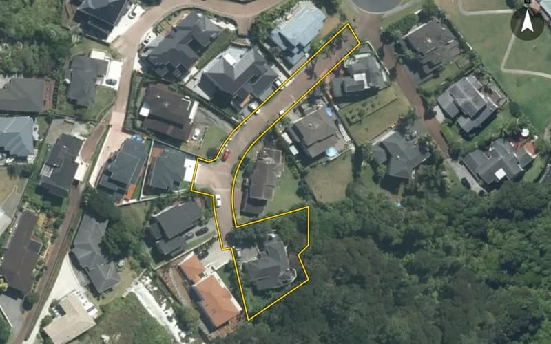 82 Penguin Drive