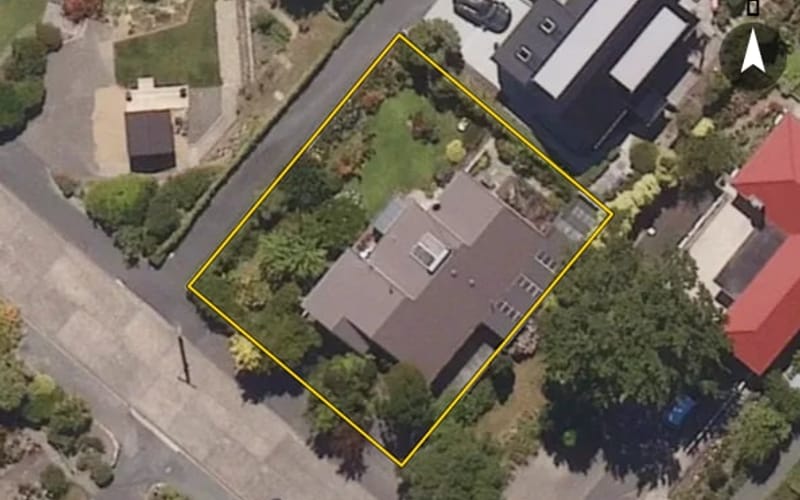 10 Challis Street
