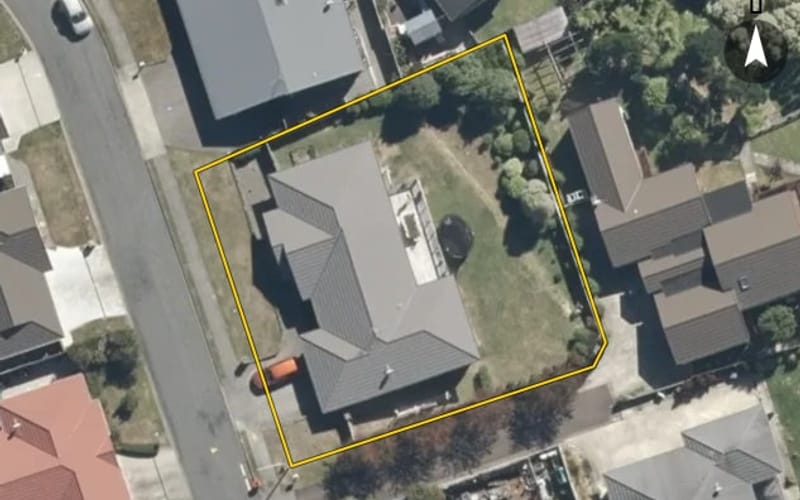 17 McEwen Crescent