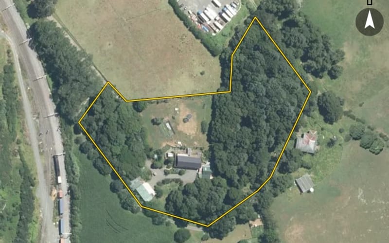 114A Crown Road