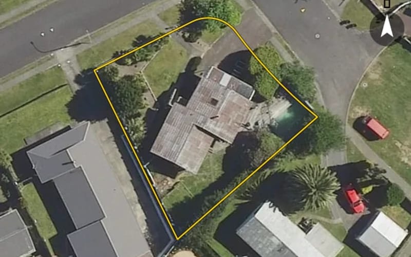 51 Neri Crescent
