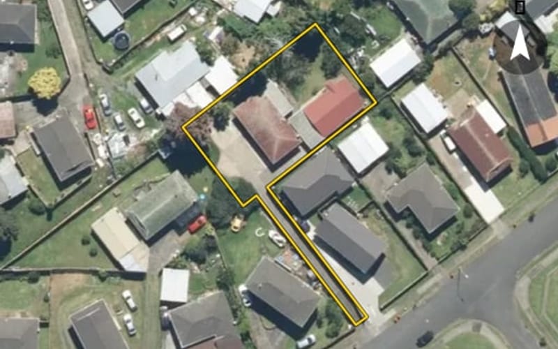 11 Flinders Place