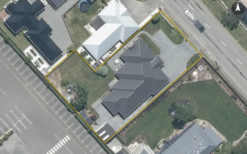 121B Racecourse Road