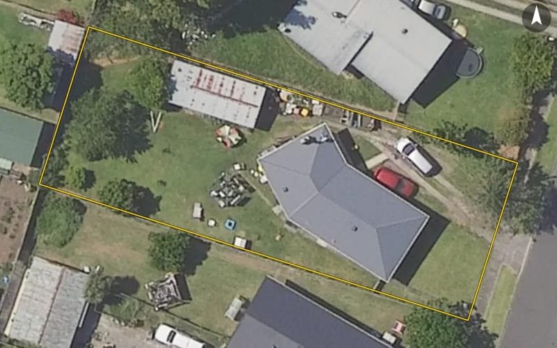 58 Henderson Crescent