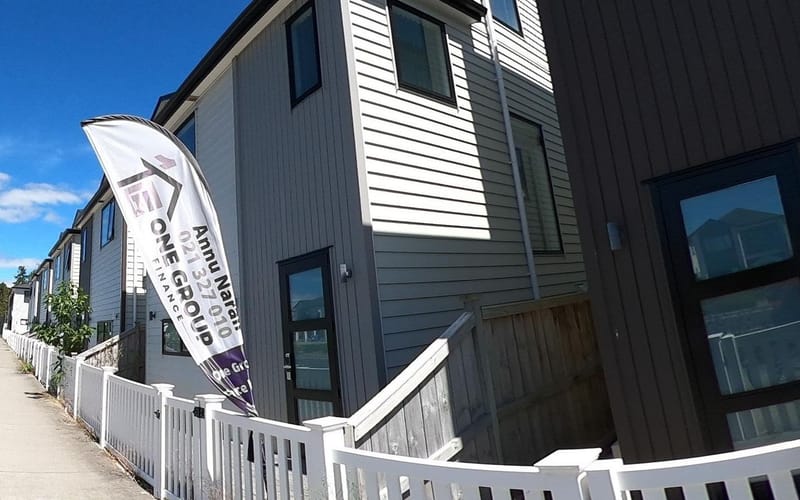 14 Laquinta Place