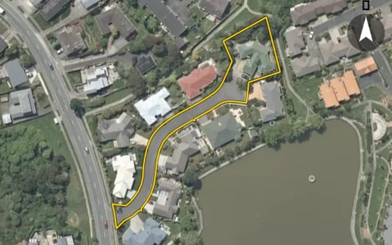9 Mariners Way