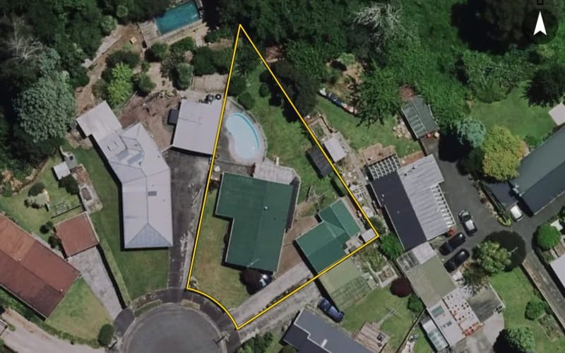 6 Carolyn Place
