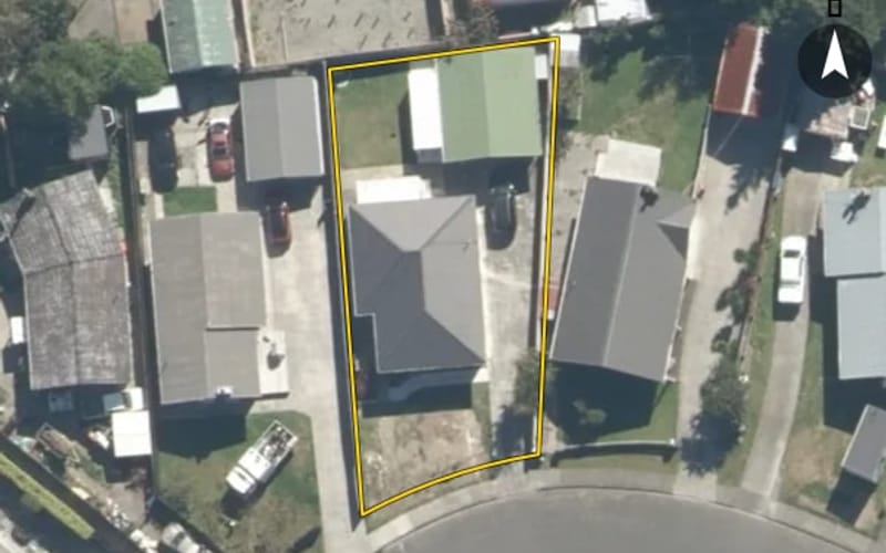 24 Mountbatten Grove