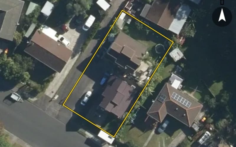 2/8 Armada Drive