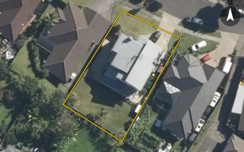 48 Leafield Crescent