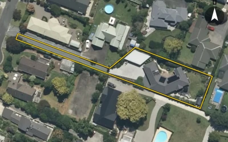 16 Fairburn Place
