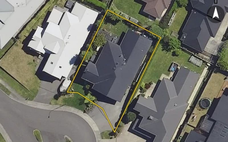 136 Iles Road