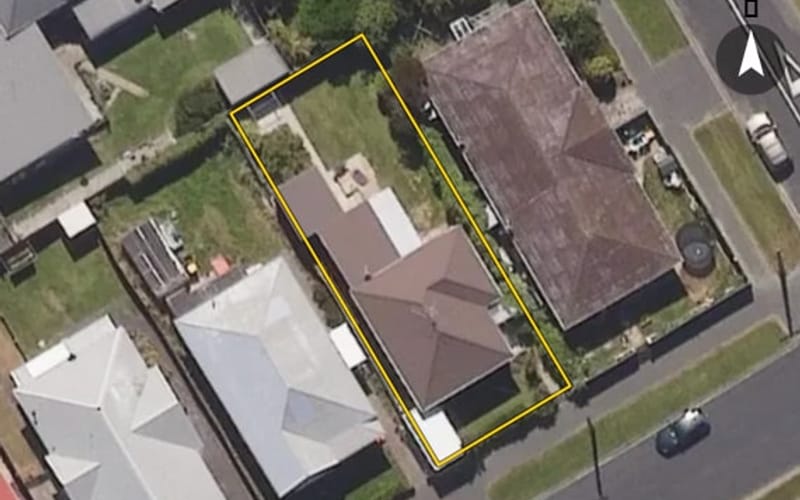 14A Douglas Street
