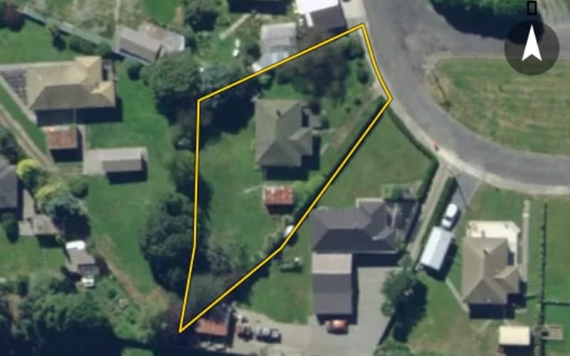 1 Somerset Crescent