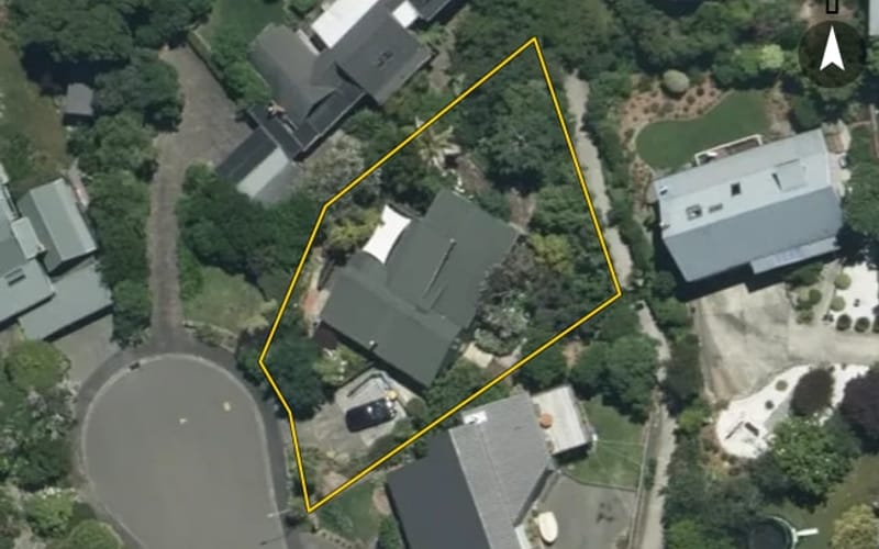6 Malcolm Place