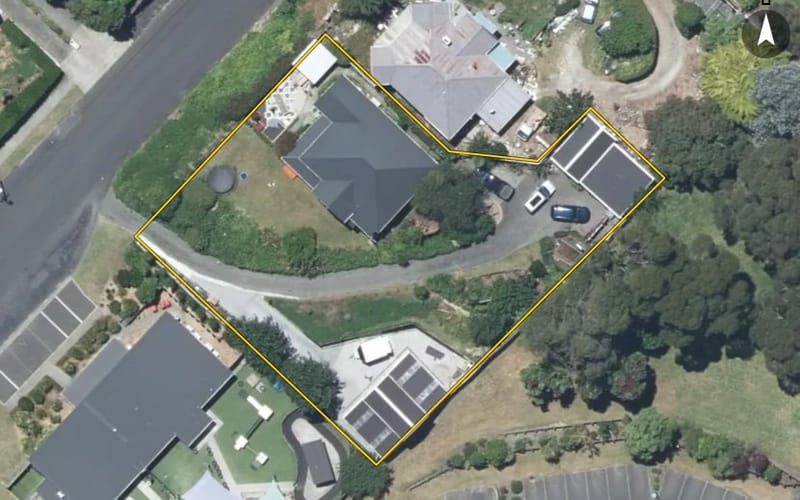 15 Tawa Street