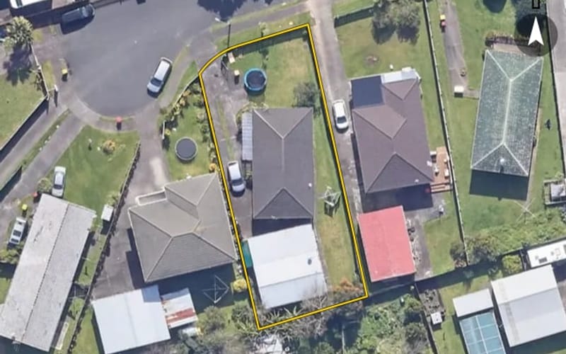 12 Bingara Place