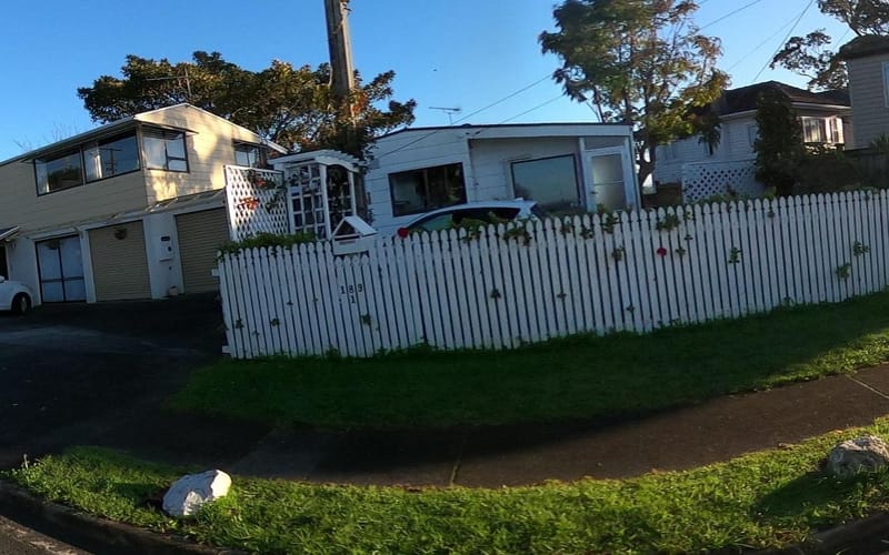 185A Browns Bay Road