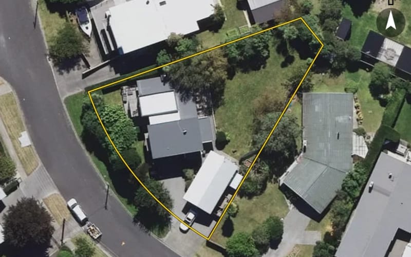 62 Rainbow Drive