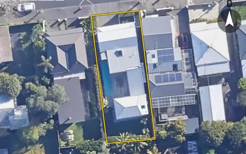 30 Douglas Street