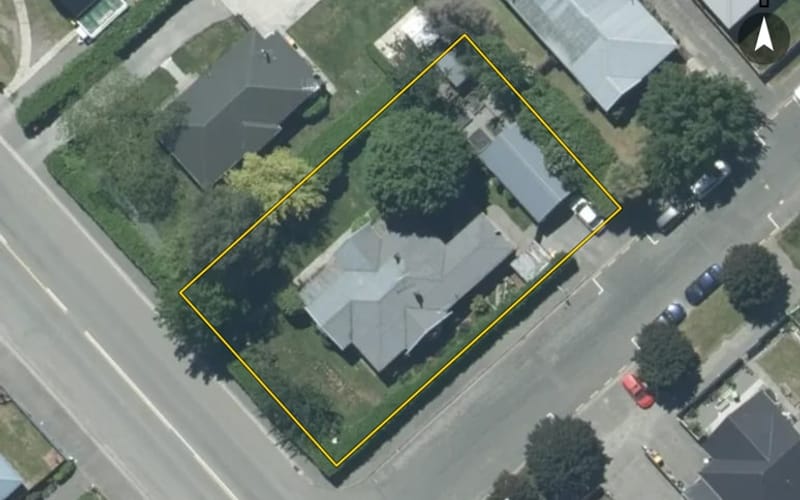 7 Beach Road