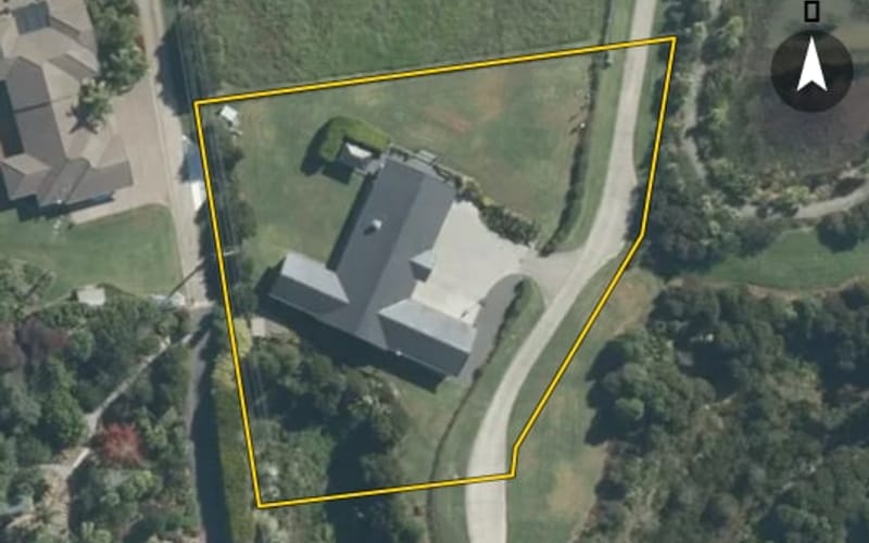 4 Loretta Place