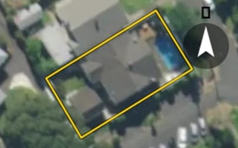 11 Apirana Avenue