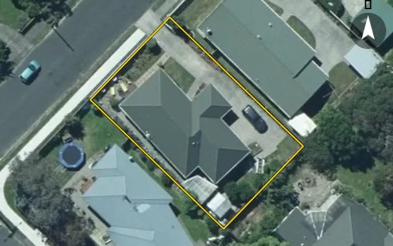 4 Reid Avenue