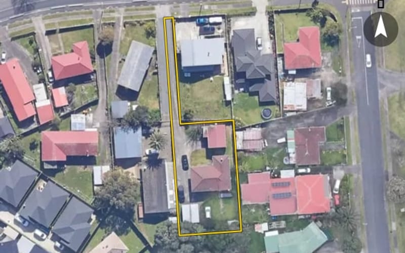 31 Orly Avenue