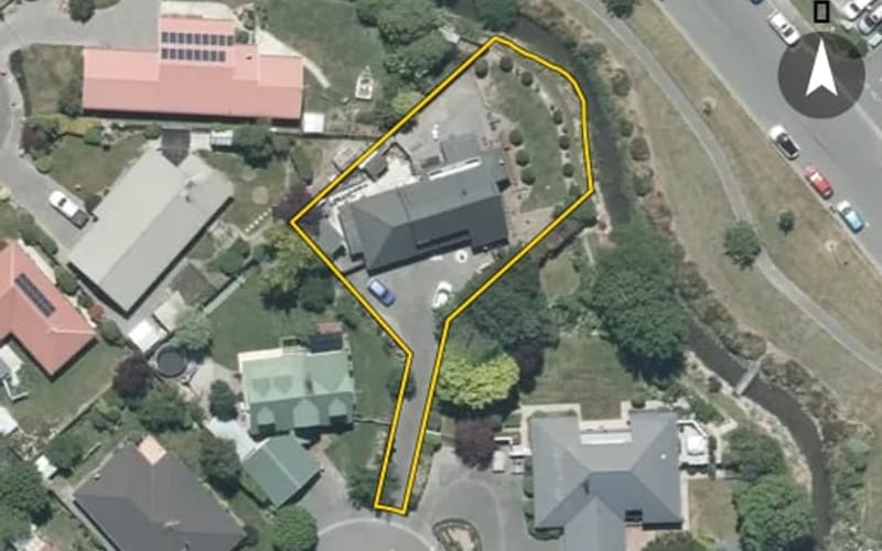 8 Balmoral Place